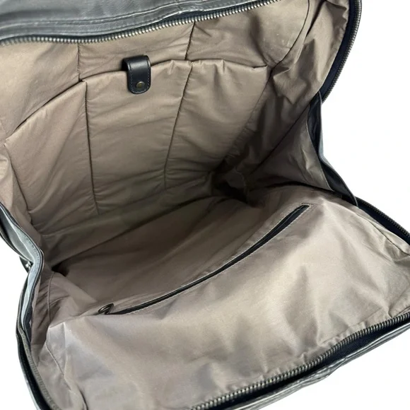 Bottega Veneta Intrecciato Leather Backpack - Picture 6 of 13